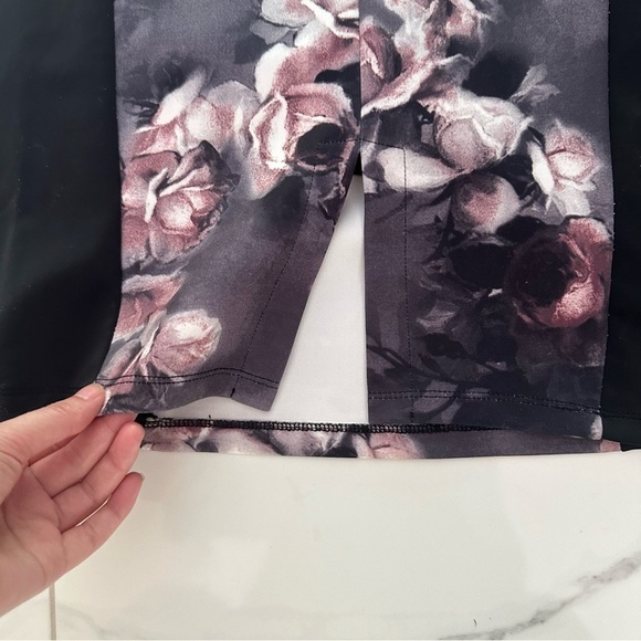 Smashed Lemon  sleeveless floral dress - 8 - Picture 6 of 13